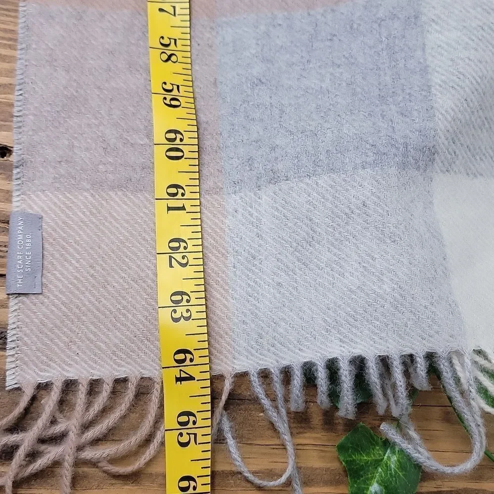 Fraas. The scarf company. Cashmere. Gorgeous. Soft. EUC